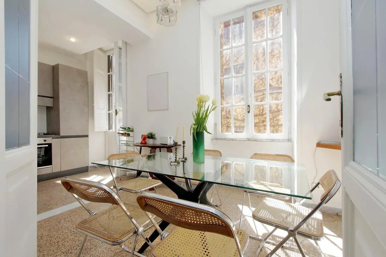 4Bnb - Tiberina Spacious Apartment 로마 이탈리아